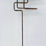 riel Elizondo Lizarraga – Pierre naturelle calcaire Rouge Bidasoa et acier corten – 157 x 57 x 25 cm