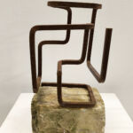 Ariel Elizondo Lizarraga – Gneiss – Acier Corten et pierre naturelle Gneiss – 25 x 15 x 15 cm