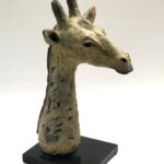 Isabelle Carabantes - Tête de girafe - bronze - 48 x 27 x 30 cm - 5000 €