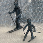 Valentine Laude - Bronze - Grand skieur - 20 x 17 x 12 cm - 1600 € et Première étoile - 12 x 10 x 8 cm - 900 €