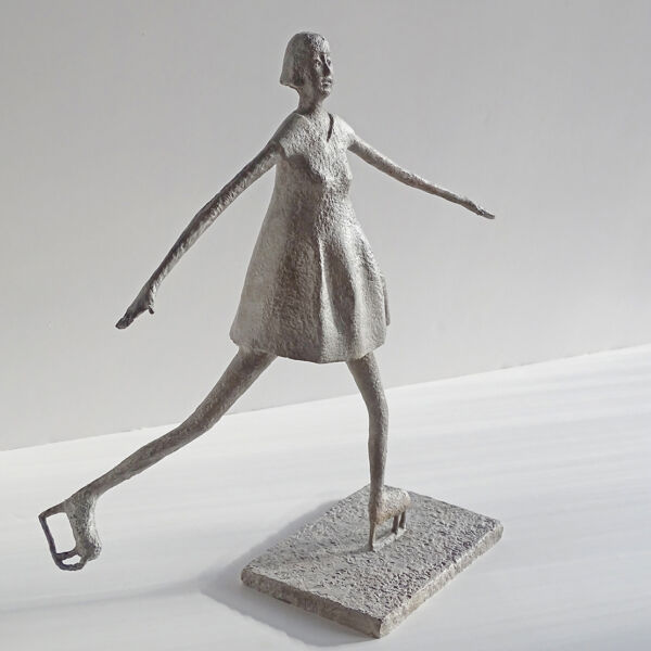 Lucette Brandy - La patineuse - bronze EA IV/IV - 29 x 8 x 25 cm - 2600 €