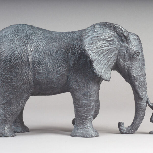 Sophie Verger - Louise au zoo - Bronze - 28 x 46 x 17 cm - Fonderie Harze - 5800€