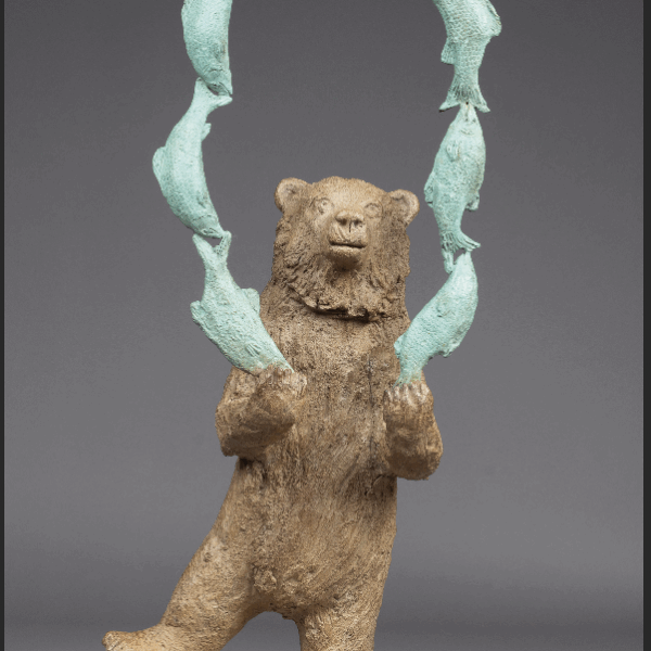 Sophie Verger - Ours jonglant avec ses poissons - 75 x 28 x 23 cm - 5500 €