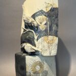 Mollie Brotherton - Moineaux - céramique, pièce unique - 46 x 18 x 3 cm - 480 €