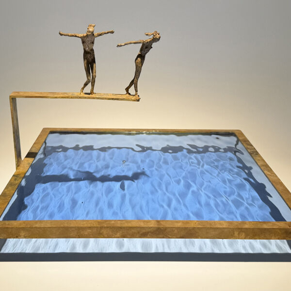 Claire Fontana - Duo de plongeuses - bronze et verre n°5/8 - 24 x 24 x 18 cm