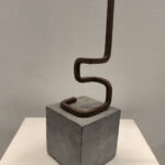 Ariel Elizondo Lizarraga - La ligne - Pierre naturelle quartz noir et acier corten - 30 x 10 x 10 cm