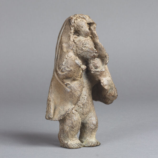 Sophie Verger - A l'abri - bronze - 18 x 11 x 8 cm - 1700 €
