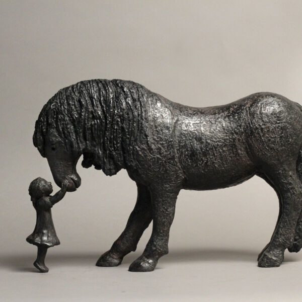 Sophie Verger - Mon mérens - Bronze - 39 x 26 x 12 - Bronze - 4400 €